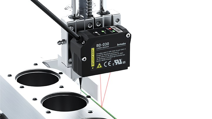BD Series Laser Displacement Sensors (Sensor Head and Amplifier Unit) - Image 3
