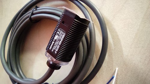 BRQ Series : Cylindrical Photoelectric Sensors - Image 7