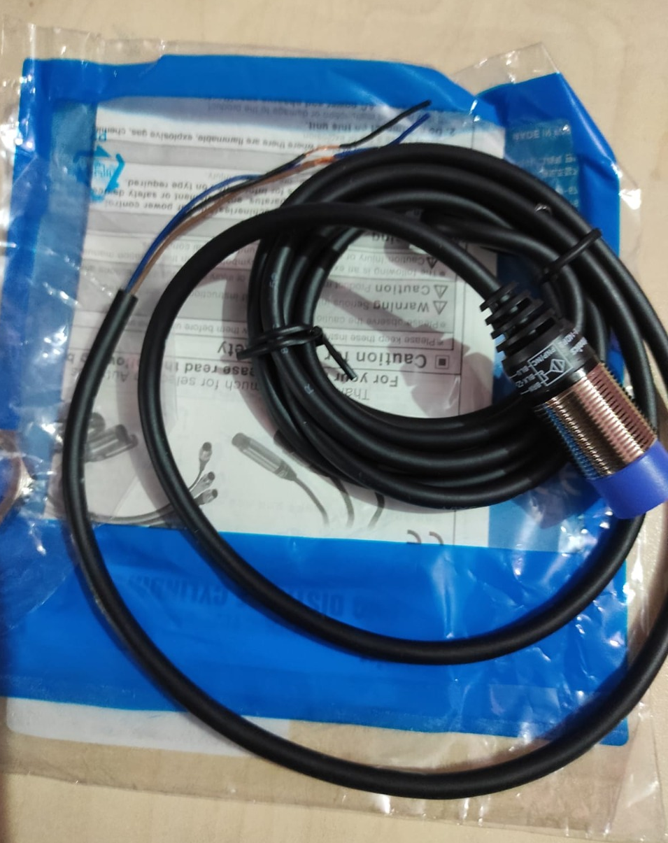 PRD Series Long-Distance Cylindrical Inductive Proximity Sensors